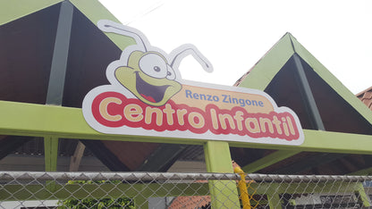 PVC con Vinil Adhesivo Personalizado
