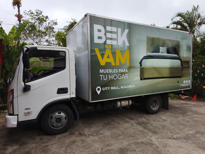 Custom Vehicle and Truck Lettering